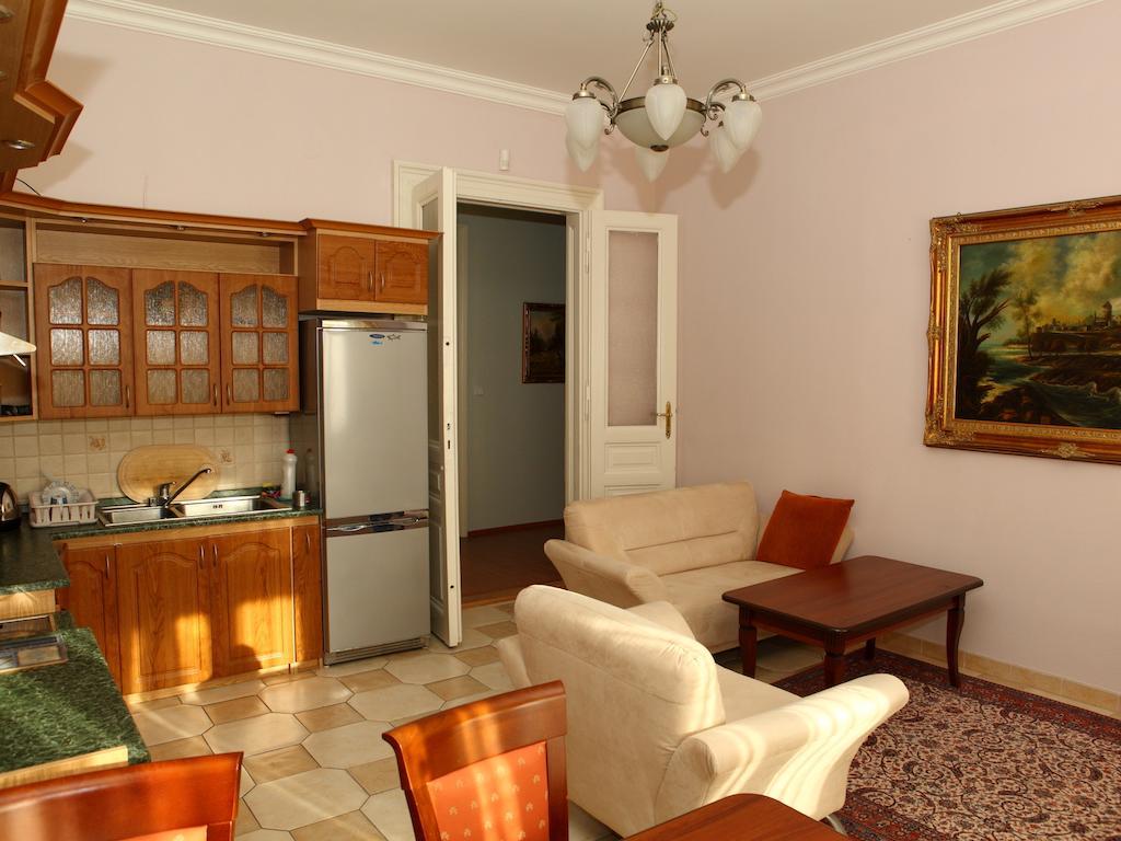7K - Apartmany Lazenska Карловы Вары Номер фото