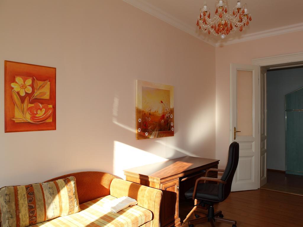 7K - Apartmany Lazenska Карловы Вары Номер фото